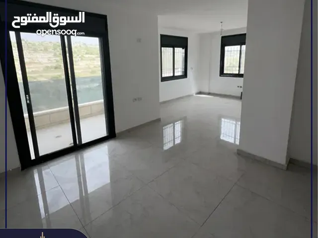 142 m2 3 Bedrooms Apartments for Sale in Ramallah and Al-Bireh Birzeit