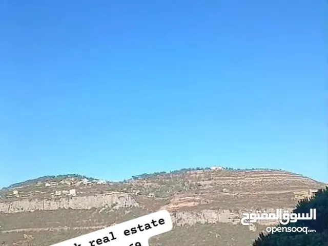 عقار للبيع في منطقة الغابون