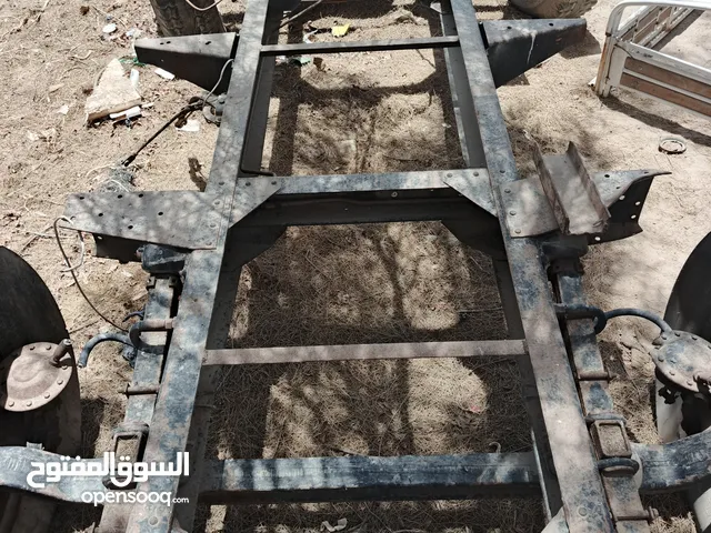 عربانة قاطرة للبيع
