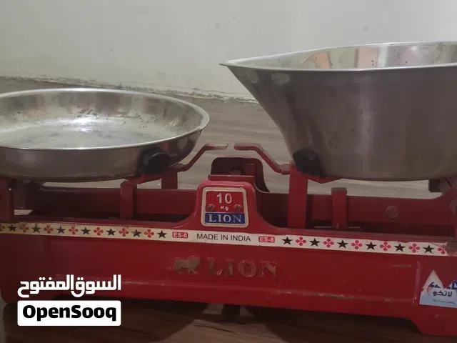 ميزان بقالة او خضار للبيع