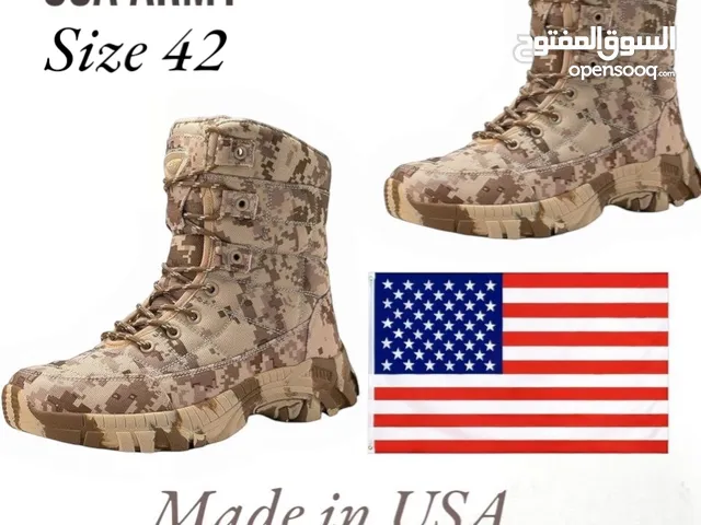 مقاس 42، المصنوعة في الولايات المتحدة الأمريكية. تصميم عسكري متطور يجمع بين القوة، المتانة، والأداء
