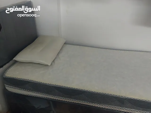 سريرين في حي البحر سعر السرير 150 ريال شامل المراتب