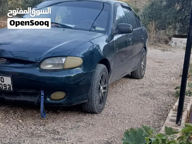 1995 هيونداي اكسنت GL