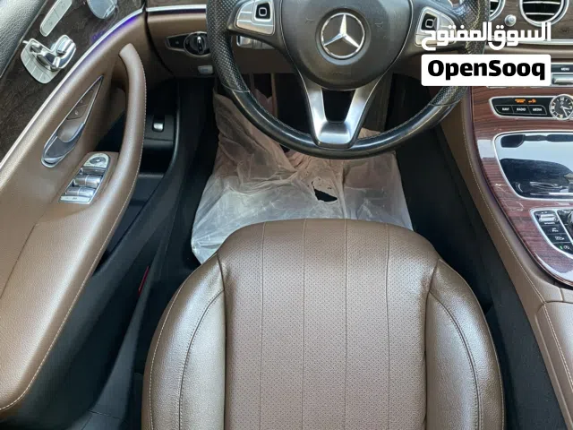 2017 مرسيدس بنز الفئة-E E 300