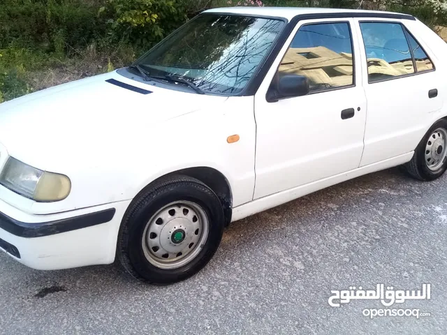 سكودا فلسيا 1998