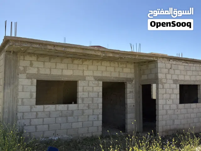 145 m2 3 Bedrooms Townhouse for Sale in Tafila Al-Ayes