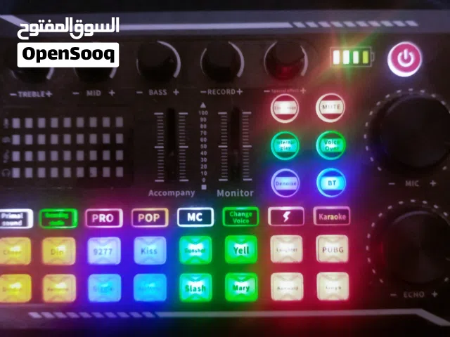 كارت صوت V8 للبث المباشر والكاريوكي والألعاب
