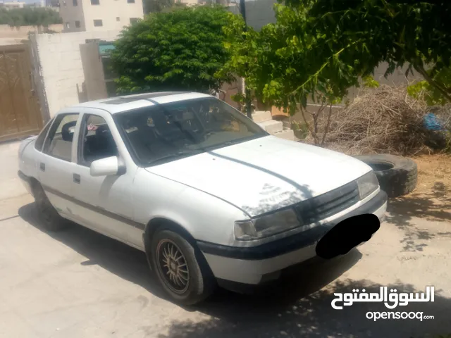 بيع سيارة اوبل فيكترا موديل 91