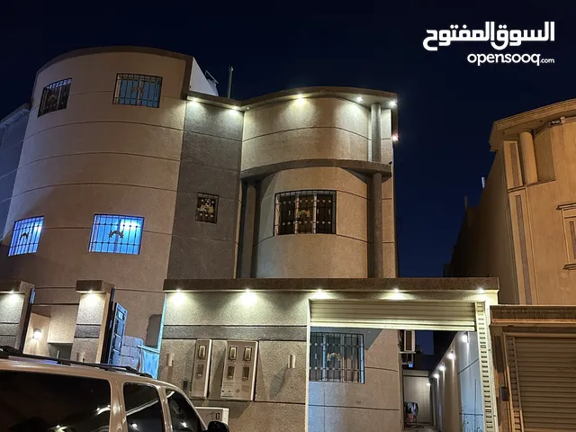 280m2 5 Bedrooms Villa for Sale in Al Riyadh Ash Shafa