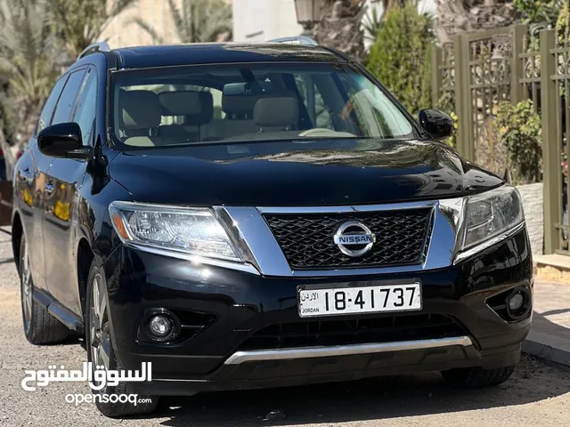 Used Nissan Pathfinder in Amman