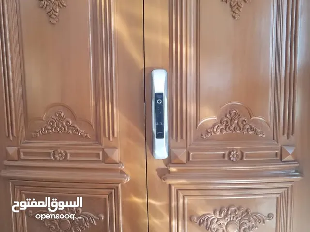 مغالق الكترونية ، كيلونات ، اقفال ذكية ، اقفال تدعم جميع المواصفات المواكبه للعصر ،