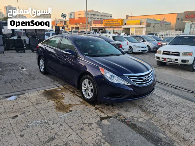 2014 Hyundai Sonata Blue