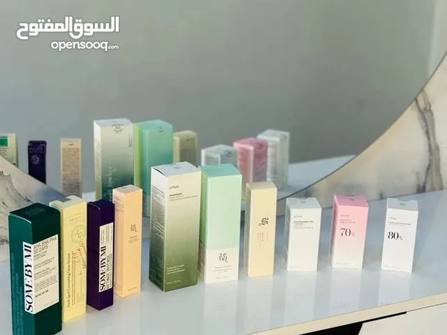بوكس عناية بالبشرة كوري متكون من 10 منتجات بسعر مميز لفترة محدودة