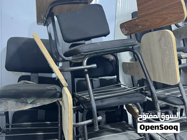 كراسي مال معهد أو مدرسه