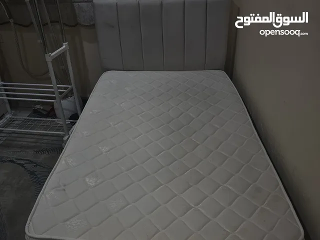 للبيع غرفه نوم