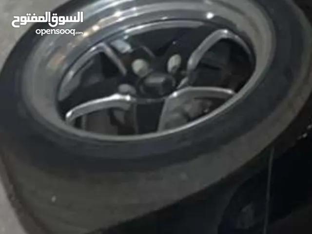 للبيع او للبدل 5 ولدات تجاري الحاله جيده عالسوم