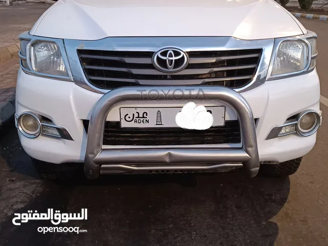 Toyota Hilux 2014 in Aden
