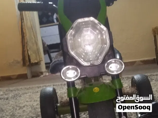 بسلكيت حجم كبير نظيف