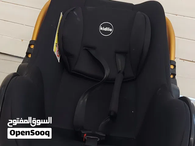 كرسي اطفال للسيارة