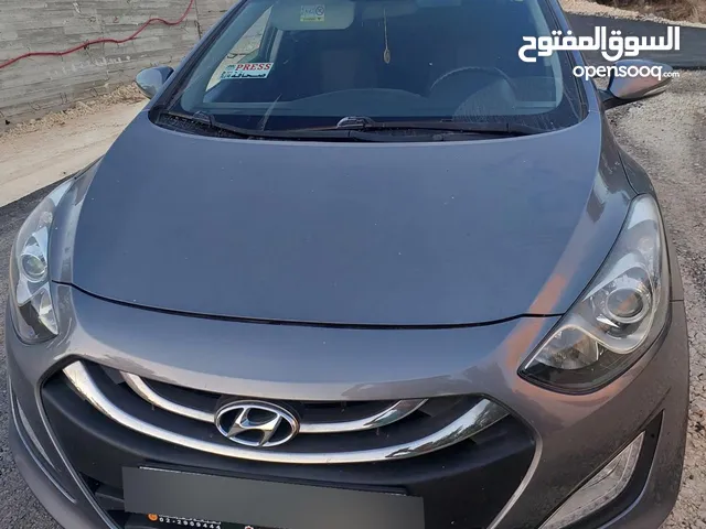 هيونداي i30 بحالة ممتازة جدا للبيع