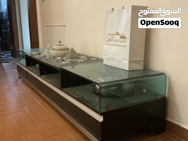 طاولة تلفزيون غرفة معيشه او مكتبه عرض 220 عمق 50