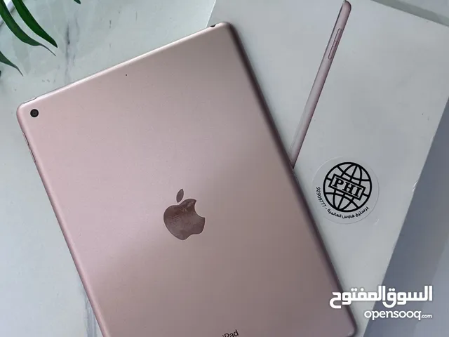 Apple iPad 8 128 GB in Al Dhahirah