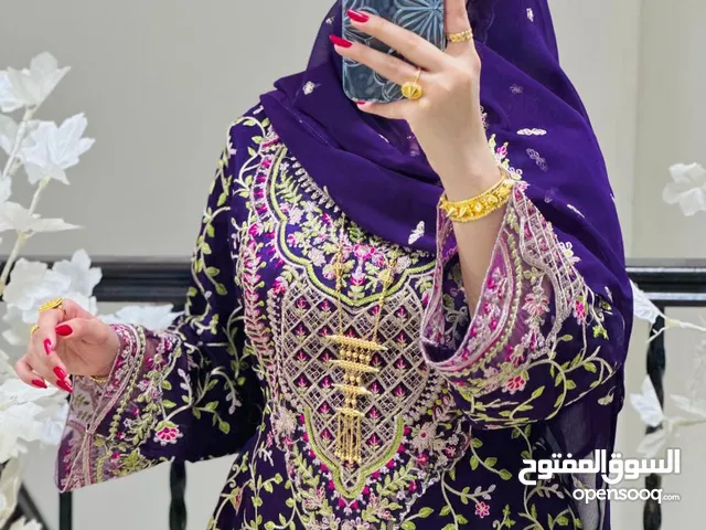 Fabrics Textile - Abaya - Jalabiya in Sharjah