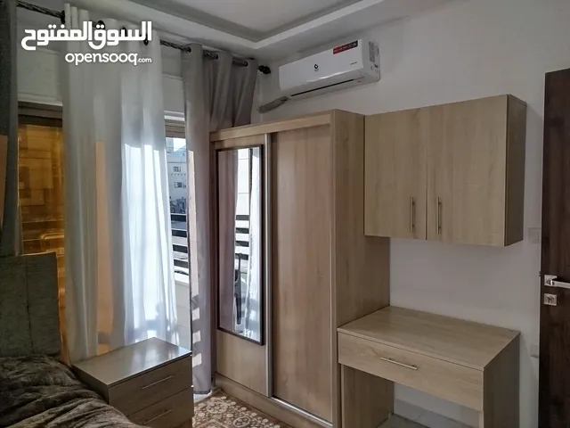 شقة مفروشة للاجار خلف الجامعة الاردنية