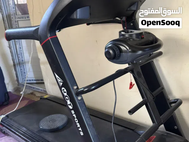 جهاز جري رياضي