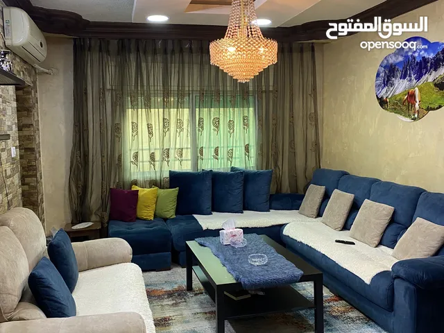 125 m2 More than 6 bedrooms Apartments for Sale in Amman Abu Nsair