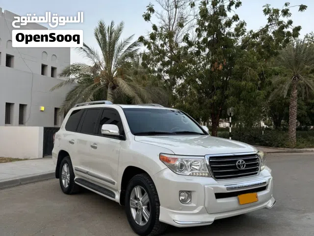 لاندكروزر للبيع تشيكات وكالة بحالة الوكالة