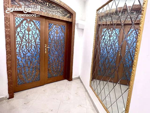 قاعة افراح للبيع أو للايجار بسعر مغري جدا