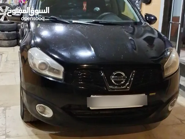 نيسان قشقاي موديل 2012