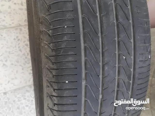 كوشوك مستعمل للبيع ياباني نوع بريجيستون فردتين مقاس 15/65/185 و اربع فردات ماليزي مقاس 16/60/215