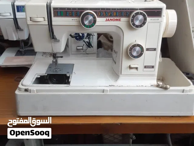 ماكينة خياطة وتطريز جانومي (JANOME) ياباني أصلي نظيفة جداً