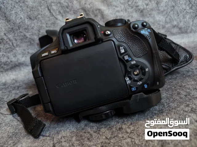 Canon EOS مع جميع الملحقات بسعر مغري