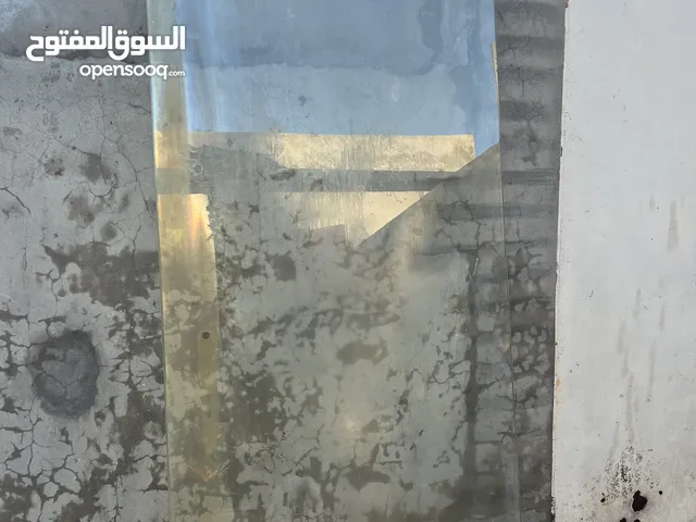 باب زجاج مستعمل