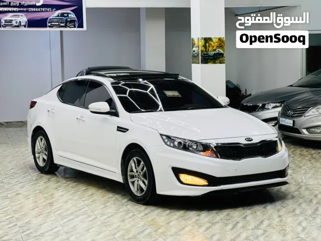 2012 Kia K5 Standard