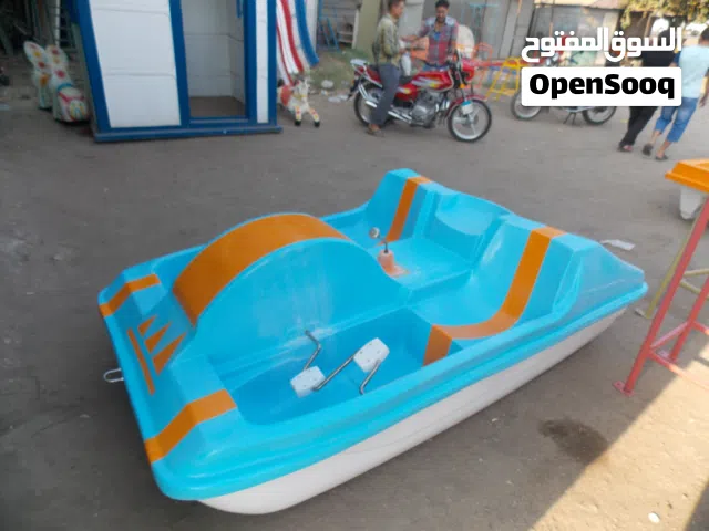 بدالات ثنائي ورباعي وقوارب مائية من شركة الملوك للفيبر جلاس