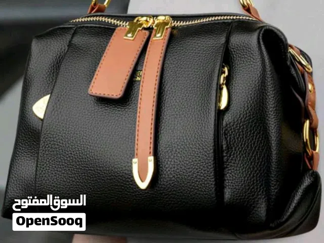 محتاجه واحده تكون مبيعات انا اوفر لها الطلبات من الموقع وهي عليها البيع وبتأخذ لها نسبه