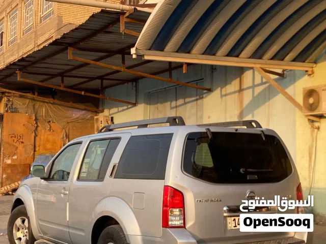 Used Nissan Pathfinder in Basra