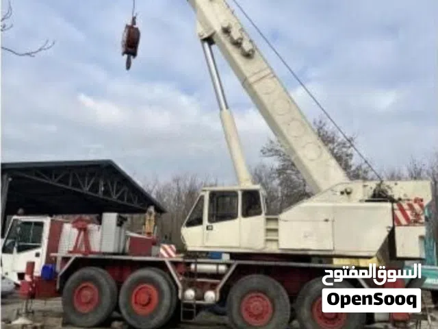 للبيع مزال خارج. البلاد