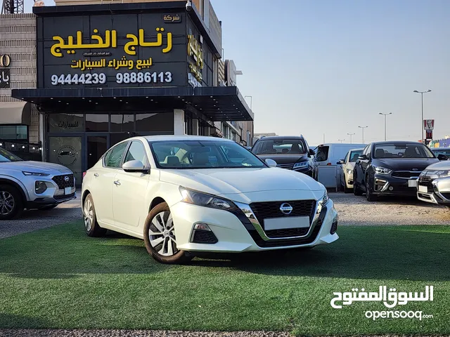 Used Nissan Altima in Farwaniya