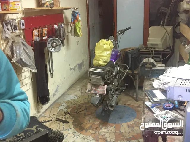 - محل50 م به ماء بلاش في ش 30 م ناصية ترعة عبد العال1قبل كشري رسلان مقابل جامع بلال بن رباح ال 2جيزه