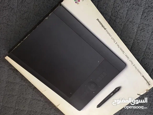 Wacom Intuos Pro Pen and Touch Large Tablet (PTH851) OLD MODEL