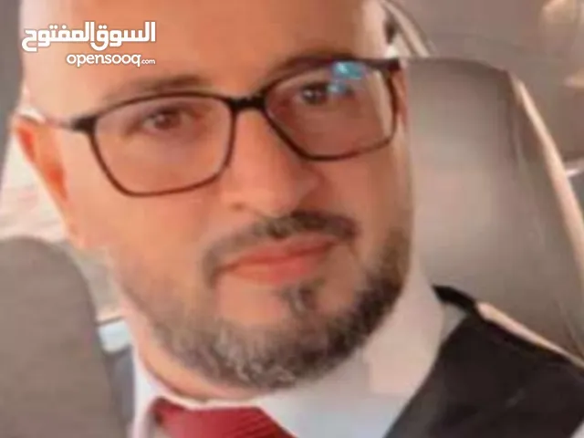 خالد العوضات