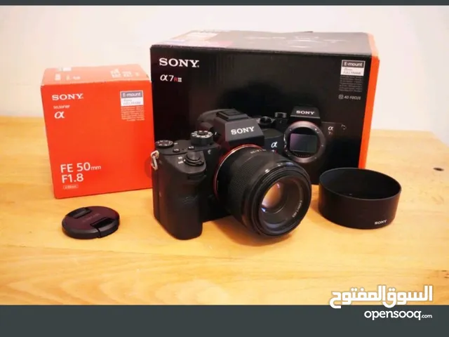 كاميرات سوني للبيع : كاميرا سوني a7iii : ZV1 : a6400 : a7c : قديمة وديجيتال  : أفضل الأسعار : الإمارات