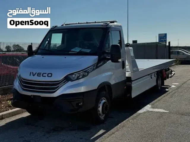 ساحبة رافعة لي نقل السياراة داخل وخارج طرابلس تاجوراء