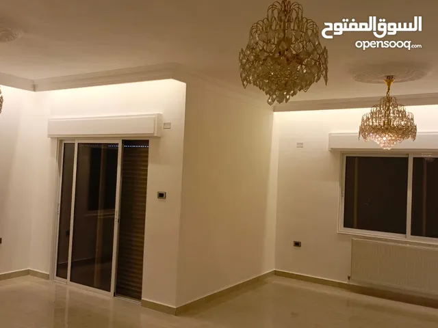 عرض حصرررري ـ ضاحيه النخيل ـ شقه فارغه للايجار لم تسكن بعد التجديد سوبر ديلوكس 190 متر +