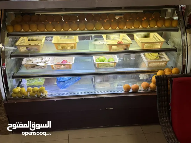 ثلاجات للبيع